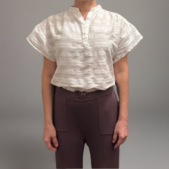 Karen By Simonsen White Cotton Blouse, Size XS, V-Neck, Short Sleeve, Lightweigh - Picture 9 of 9